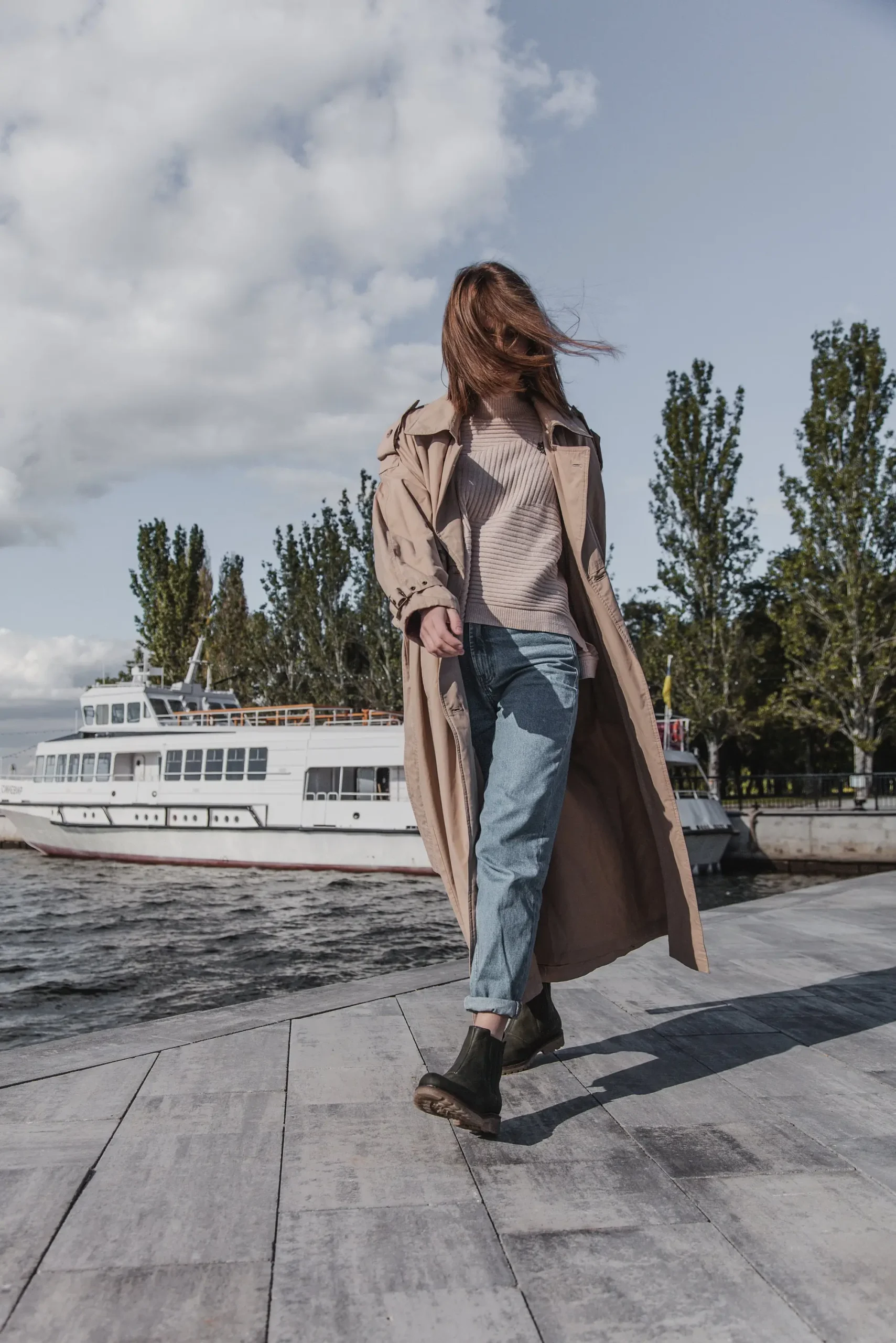 Women’s Olive Nubuck Chelsea Ankle Boots